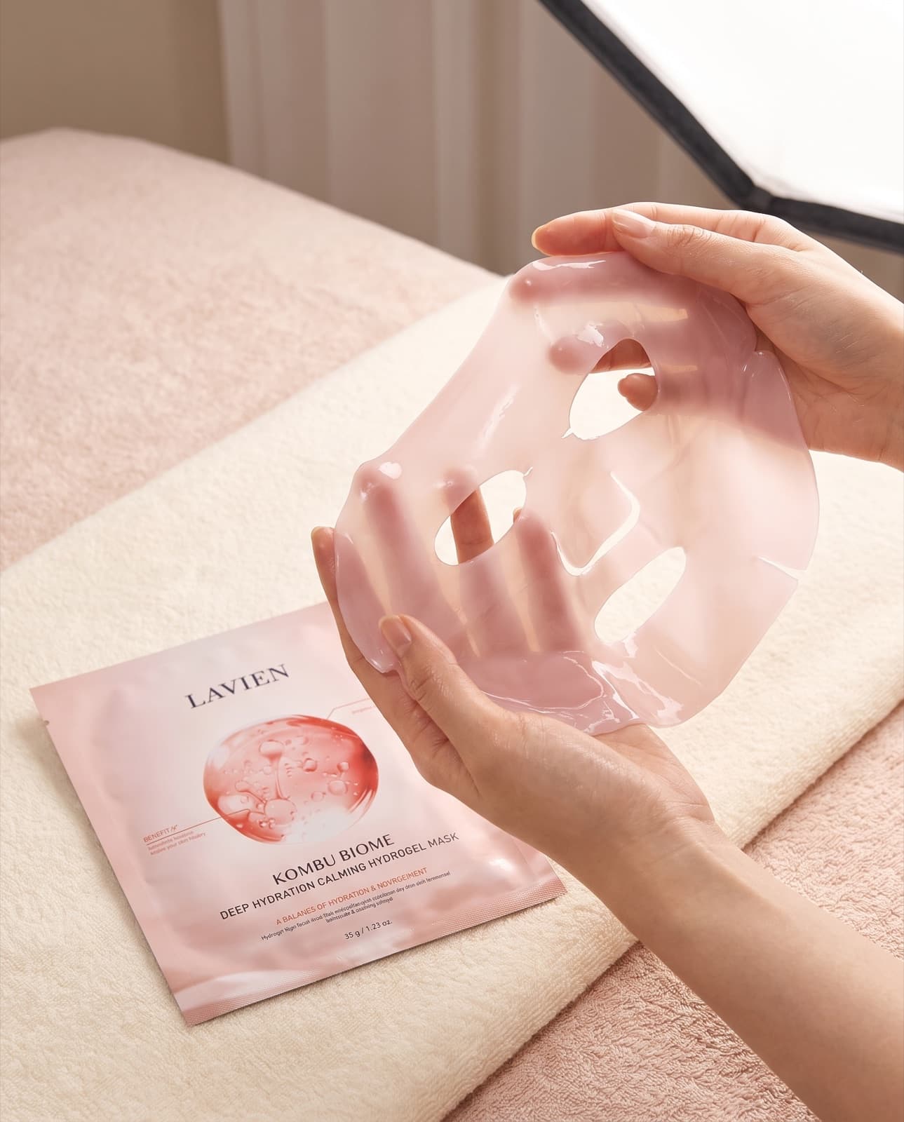 LAVIEN Kombu Biome Deep Hydration Hydrogel Mask, photo 2